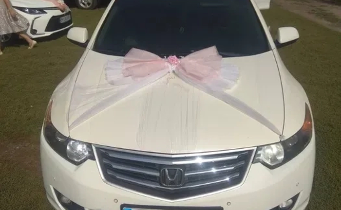 Авто для весілля Хонда акорд 8