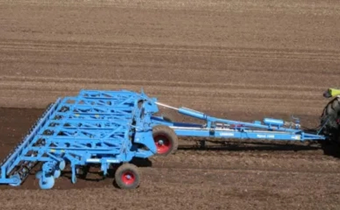 Професійний Культиватор LEMKEN Smaragd Професійний Культиватор LEMKEN Smaragd