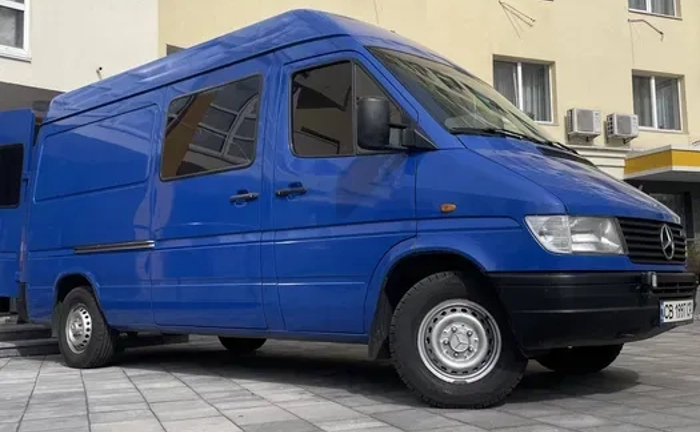 💪 Надійні Вантажні Перевезення: Перевеземо Ваш Вантаж Швидко та Безпечно!