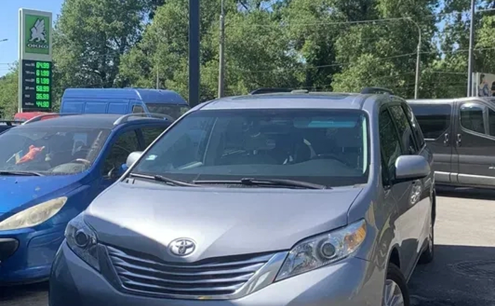 Трансфер з Рiвного в аэропорт Варшава, Люблiн, Жешув, Краків 17 грн. Трансфер з Рiвного в аэропорт Варшава, Люблiн, Жешув, Краків 17 грн.