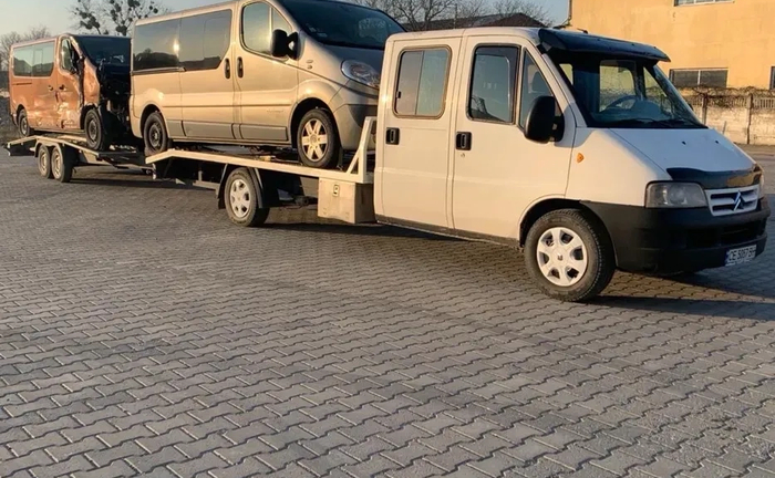 Послуги Евакуатора , перевезення по Украіні та Європі Послуги Евакуатора , перевезення по Украіні та Європі