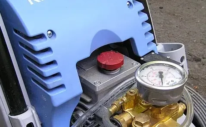 Прочищення каналізації приватного будинку - 120 ₴/пог.м Прочищення каналізації приватного будинку - 120 ₴/пог.м