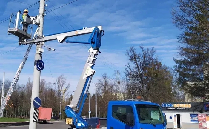 Автовишка 20 м. Автовишка 20 м.