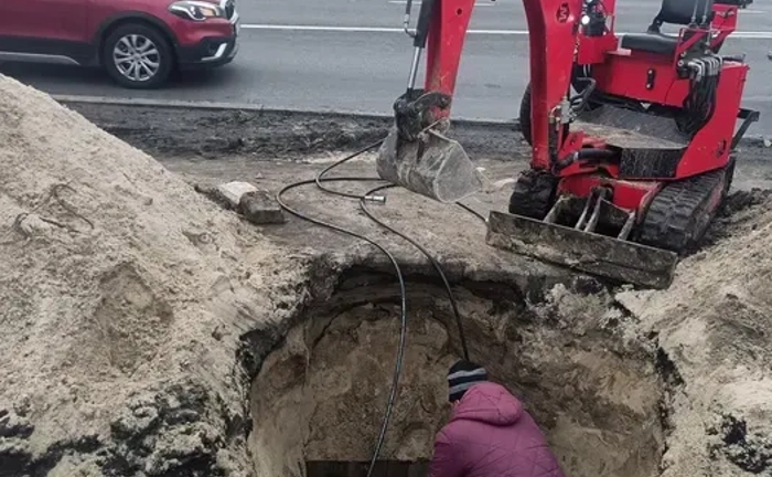 Горизонтальне буріння, прокол під дорогою Горизонтальне буріння, прокол під дорогою
