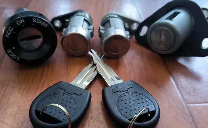 Ремонт авто замків Виготовлення авто ключів Відкриття замків Ремонт авто замків Виготовлення авто ключів Відкриття замків