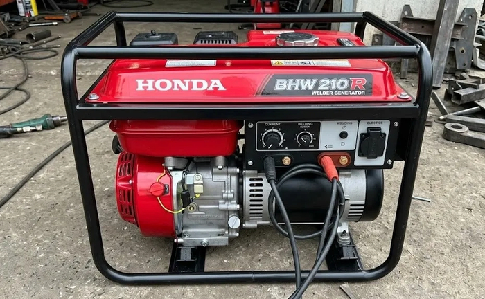 Зварювальний генератор Honda BHW 210 R