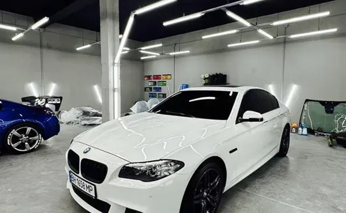 Оклейка авто, полірування, підготовка авто