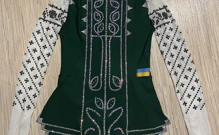 Купальник для художньої гімнастики на 12-14 років. Купальник для художньої гімнастики на 12-14 років.