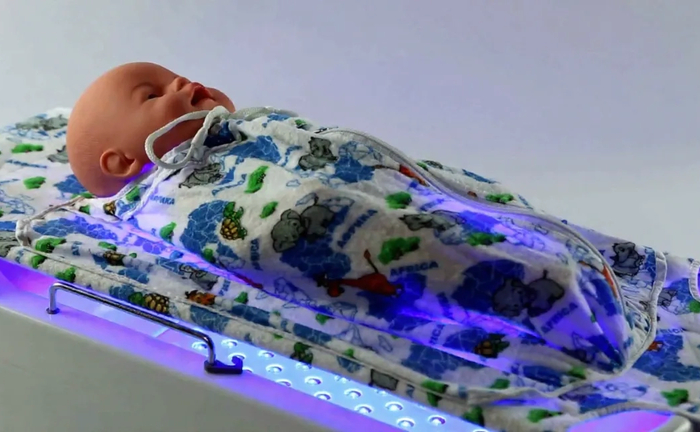 Лампа-човник для лікування жовтяниці новонародженого