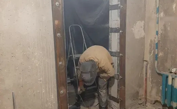 Алмазна різання дверних отворів. Буріння під вентиляцію Демонтаж Алмазна різання дверних отворів. Буріння під вентиляцію Демонтаж