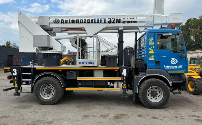 Автовишка 32м висота 4х4 Автовишка 32м висота 4х4