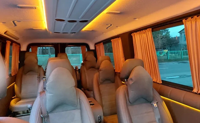 Комфортні пасажирські перевезення та індивідуальні трансфери