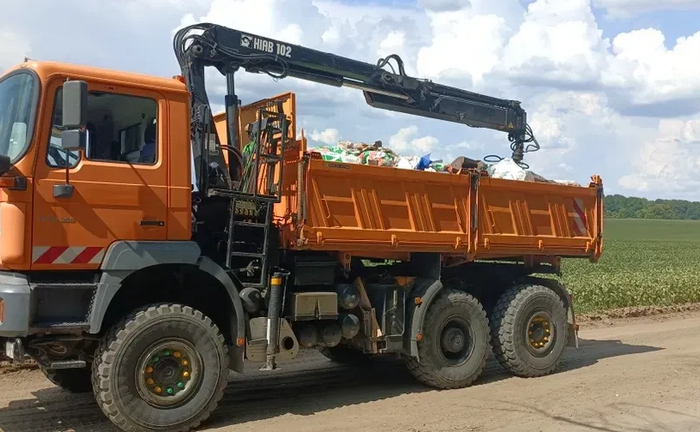 Вивіз сміття, листя, гілок
