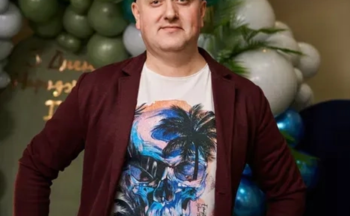 Стильний музичний супровід: DJ для весіль, корпоративів і днів народження Стильний музичний супровід: DJ для весіль, корпоративів і днів народження