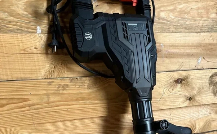 Перфоратори відбійні молотки Перфоратори відбійні молотки