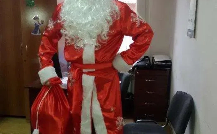 Професійний костюм Святого Миколая.