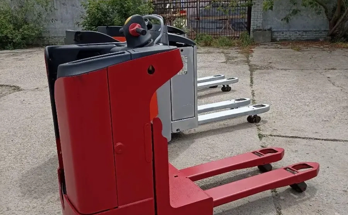 Електровізок Linde T20SF 2 тон Електровізок Linde T20SF 2 тон