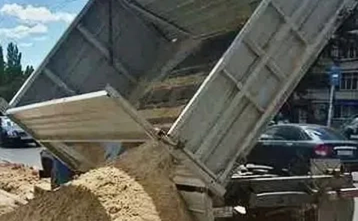 Доставка сипучих будівельних матеріалів: Пісок, щебінь, відсів, шлак, вивіз сміття Доставка сипучих будівельних матеріалів: Пісок, щебінь, відсів, шлак, вивіз сміття