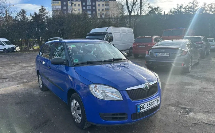 Авто під таксі/доставка/подобово/Авто під виплату Skoda,Renault Авто під таксі/доставка/подобово/Авто під виплату Skoda,Renault