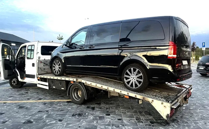 ПОСЛУГИ евакуатор, Евакуатор Звягель, лавета, лафета.