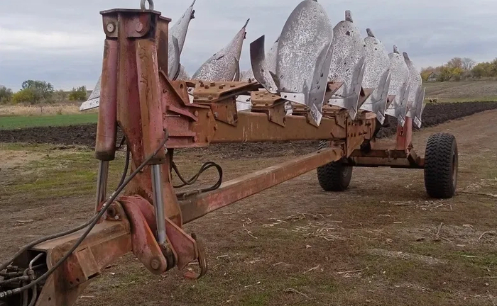 Професійний плуг Vogel Noot (1895) Професійний плуг Vogel Noot (1895)