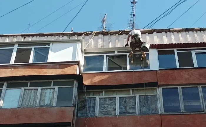 ПОКРІВЕЛЬНІ РОБОТИ, козирки балконів... досвід роботи на будь-якій висоті.