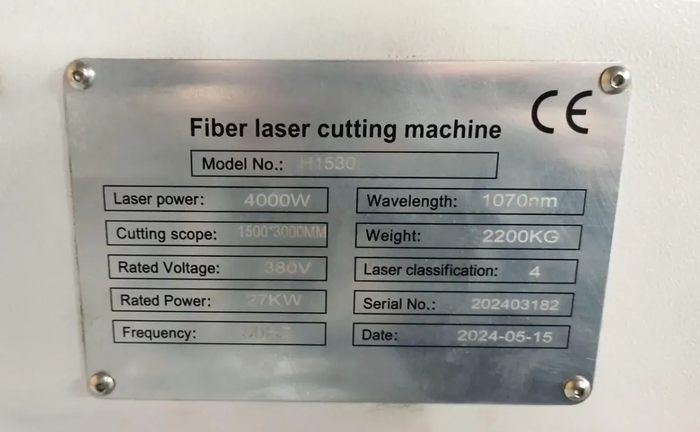 Послуги з оптоволоконної лазерної різки металу станком XT LASER XT-H1530 Послуги з оптоволоконної лазерної різки металу станком XT LASER XT-H1530