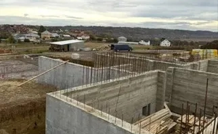 Будівельні послуги, Фундаменти, дах, перекриття, утеплення Будівельні послуги, Фундаменти, дах, перекриття, утеплення