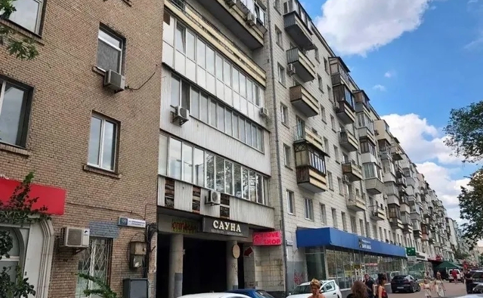 Приміщення 83 м2 на Великій Васильківській Приміщення 83 м2 на Великій Васильківській