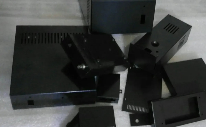 Виготовлення металевих корпусів для електроніки Виготовлення металевих корпусів для електроніки