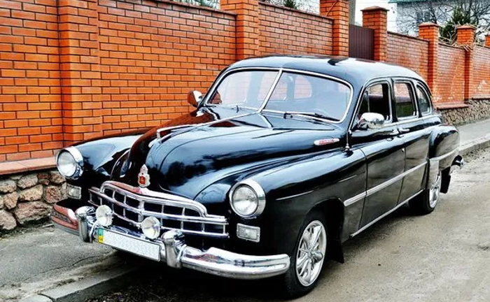 204 Ретро авто на весілля ZIM GAZ-12 чорний 204 Ретро авто на весілля ZIM GAZ-12 чорний