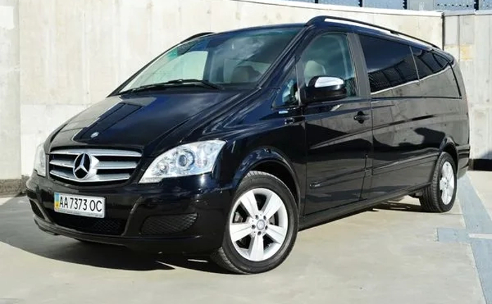 284 Мікроавтобус на весілля трансфер Mercedes Viano чорний 284 Мікроавтобус на весілля трансфер Mercedes Viano чорний