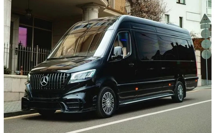 Mercedes-Benz Sprinter VIP+ 2025 Mercedes-Benz Sprinter VIP+ 2025