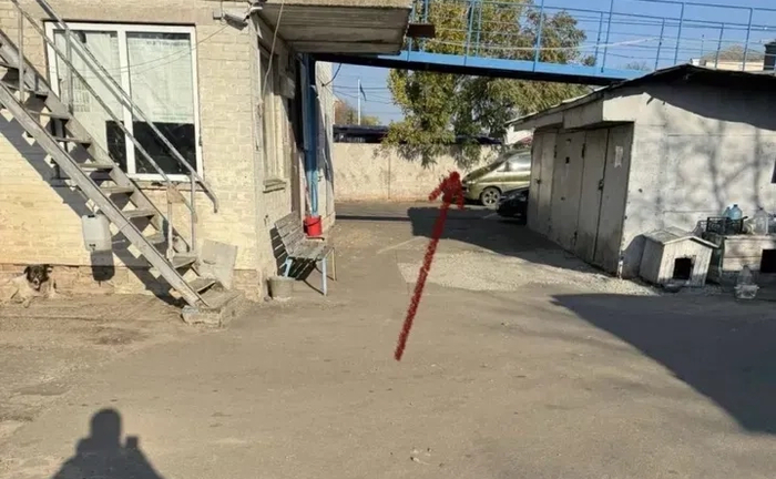 Місце на стоянці, зручний заїзд