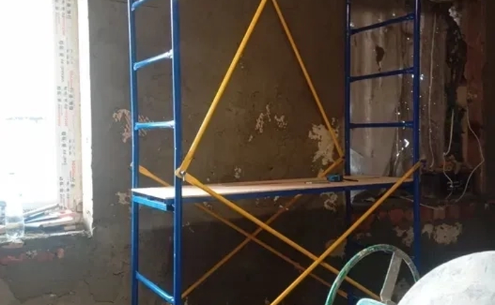 Підмосток малярний, риштування