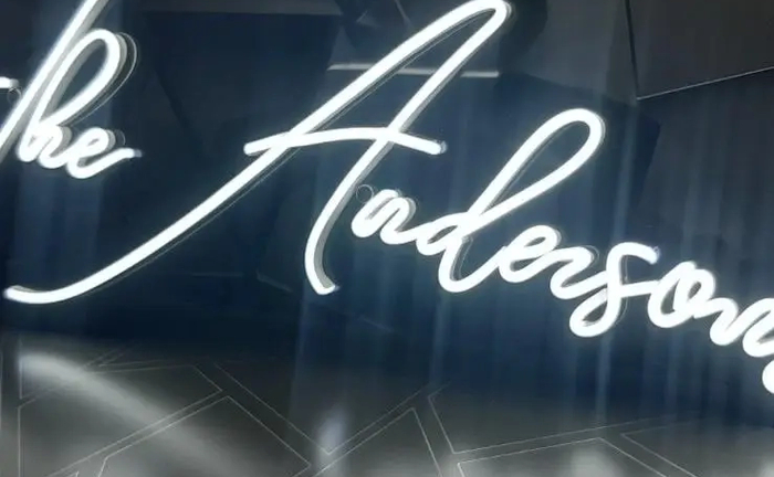 Неонові вивіски з акрилу. Неонова вивіска із полікарбонату. Зовнішня неонова вивіска.