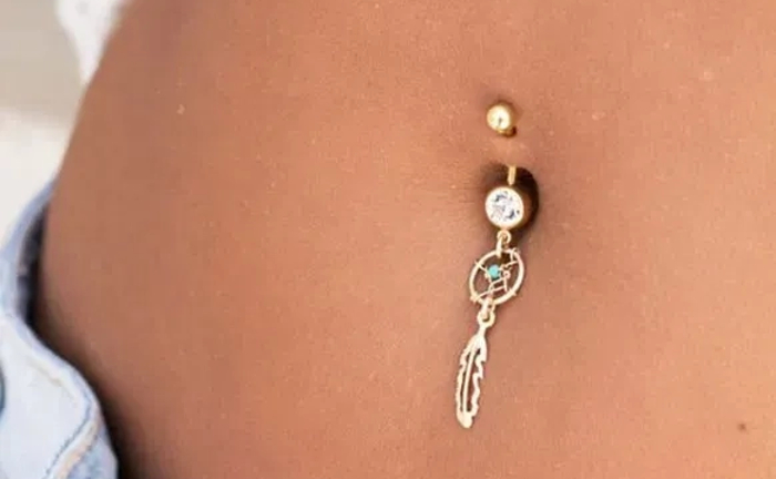 Пірсінг пупка,брови,хряща. Люба складність.