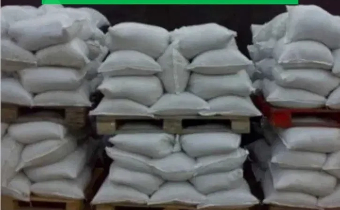 Пісок відсів щебінь в мішках