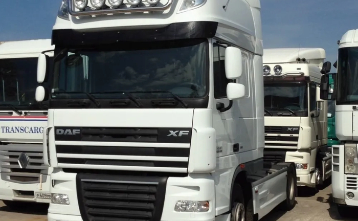 Зерновоз DAF (2322) — потужний вантажний автомобіль для зерна Зерновоз DAF (2322) — потужний вантажний автомобіль для зерна