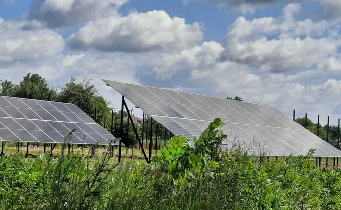 Монтаж сонячних панелей, інверторів, резервне живлення - від $700