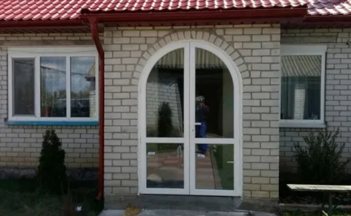 Установка дверей. Монтаж окон. Балконы под ключ. Ремонт окон, дверей . Установка дверей. Монтаж окон. Балконы под ключ. Ремонт окон, дверей .