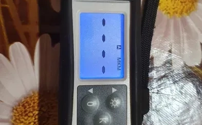 Високоточний товщиномір Високоточний товщиномір