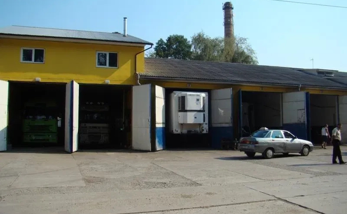 Автосервіс СТО - ремонт вантажних автомобілів та причепів Автосервіс СТО - ремонт вантажних автомобілів та причепів