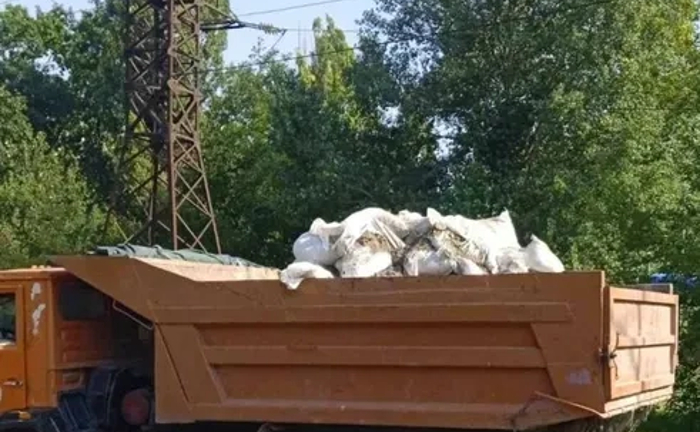 Вивіз снігу, будівельного сміття. Недорого. Вивіз снігу, будівельного сміття. Недорого.