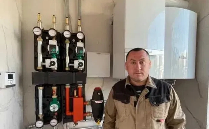 Сантехнік. Послуги сантехника. Встановлення бойлера, лічильників води.