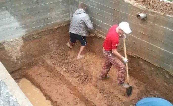 ЗЕМЛЯНІ роботи Дніпро від 100 грн куб підвали ями траншеї ВИВЕЗЕННЯ Сміття ЗЕМЛЯНІ роботи Дніпро від 100 грн куб підвали ями траншеї ВИВЕЗЕННЯ Сміття