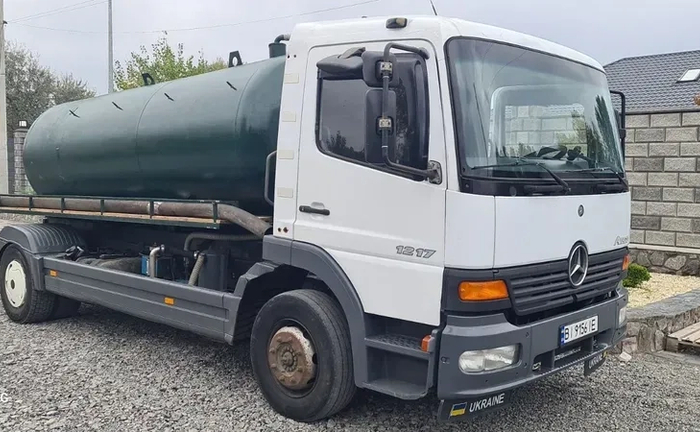 Викачування ям. Послуги асенізатора