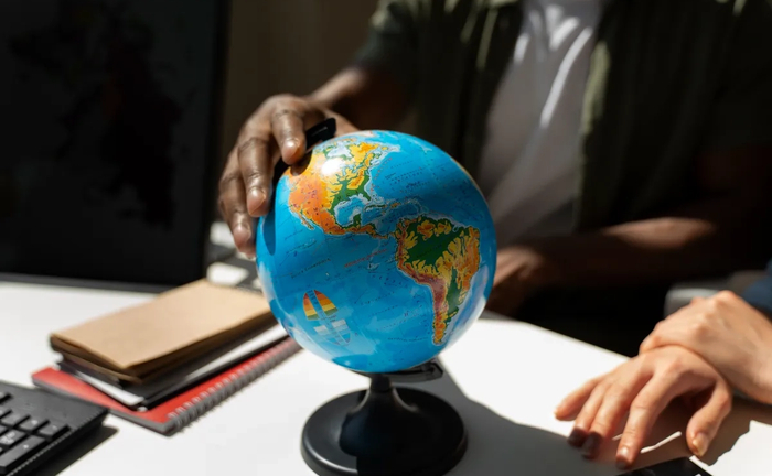 Юрист для українців за кордоном | Сімейні, спадкові, судові