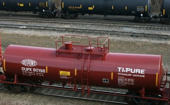 Вагон-цистерна для перевезення рідких речовин