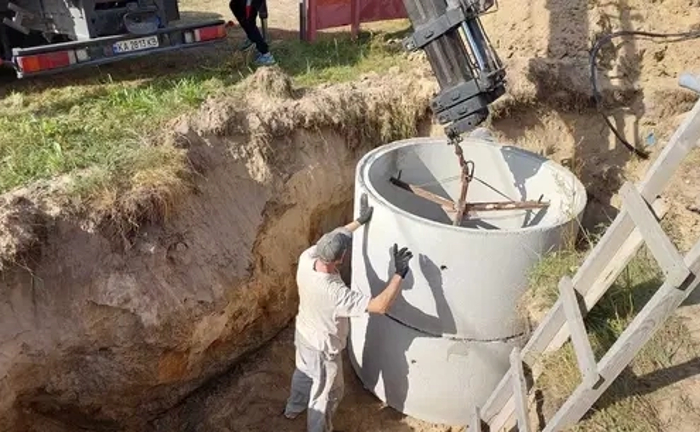 Копка каналізації, септик, траншеї, дренажні ями для дому, монтаж під ключ